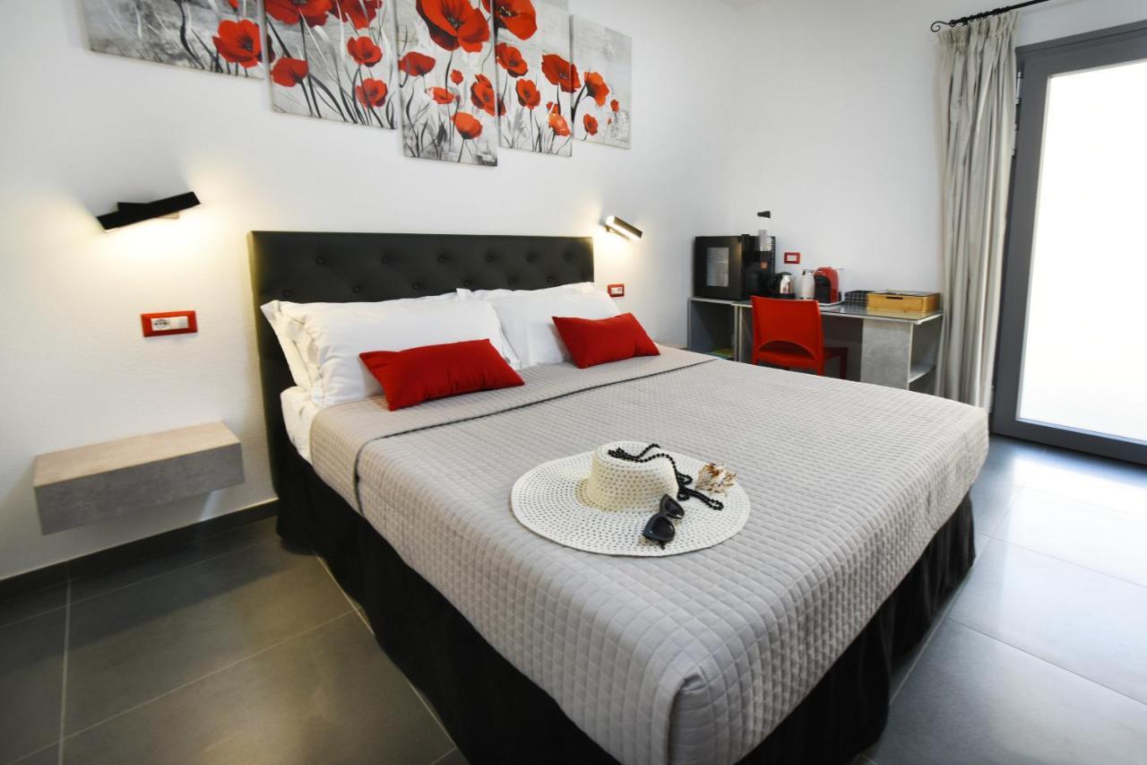 Elis B&B Villasimius Buitenkant foto