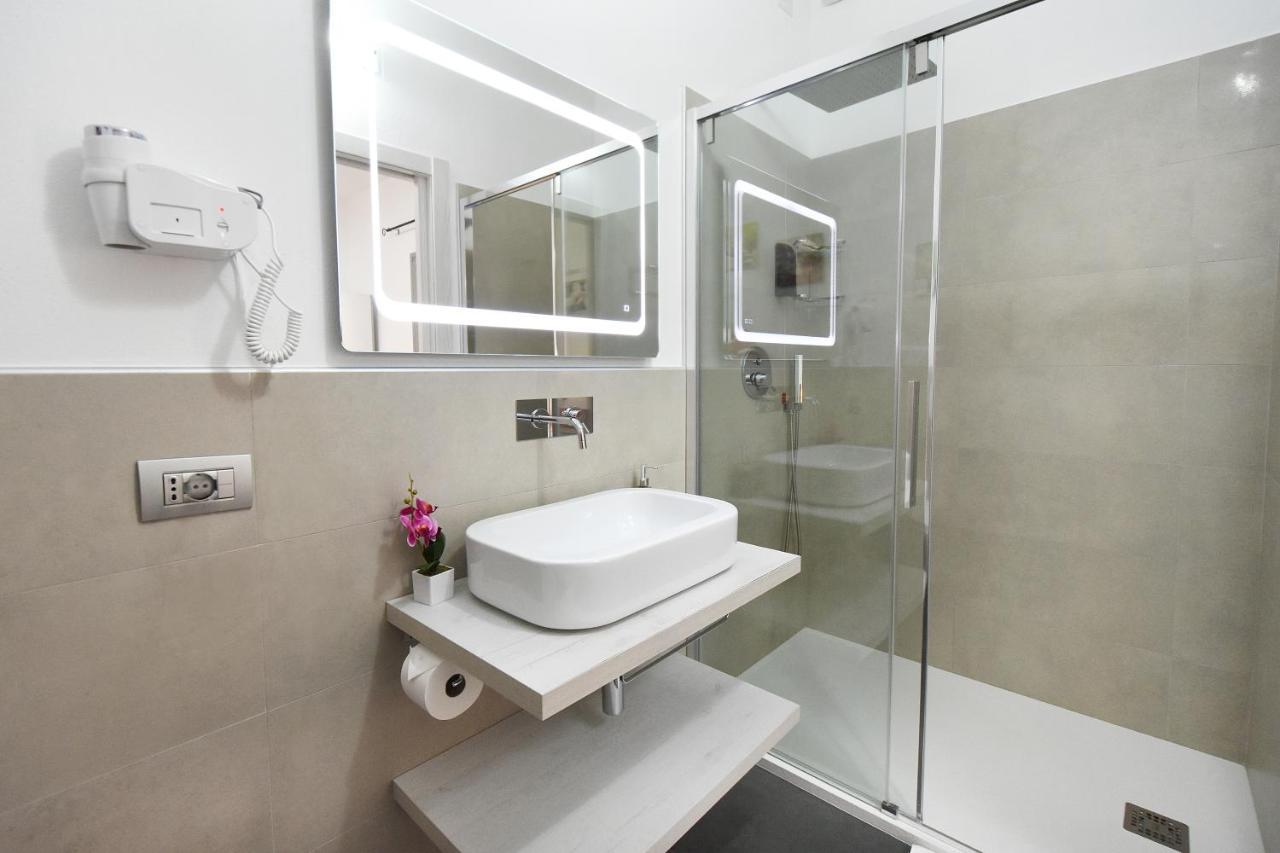 Elis B&B Villasimius Buitenkant foto