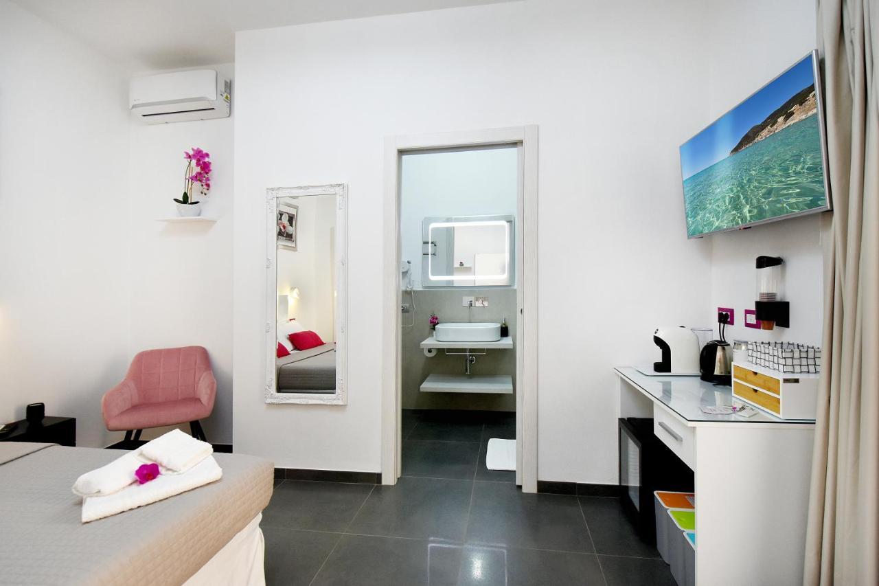 Elis B&B Villasimius Buitenkant foto